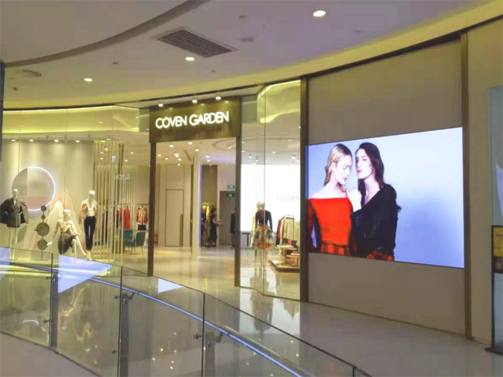 LED wall Retail shop